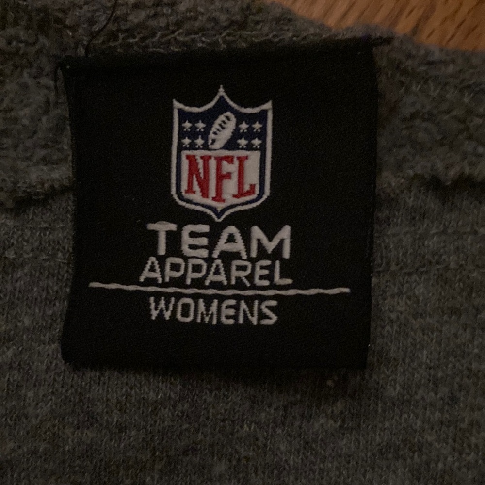 NFL Team Apparel Women's Gray Top